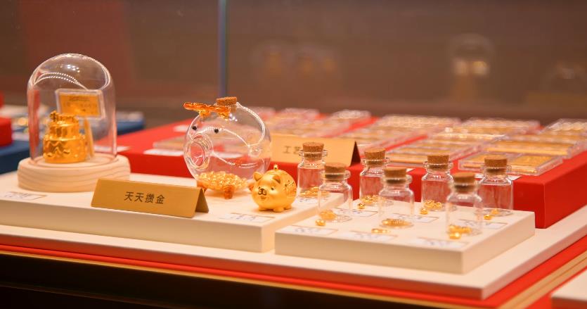 黃金貴金屬零售品牌與貴金屬投資宣傳視頻制作 - 深圳拍攝品牌宣傳片 - 深圳映畫傳媒