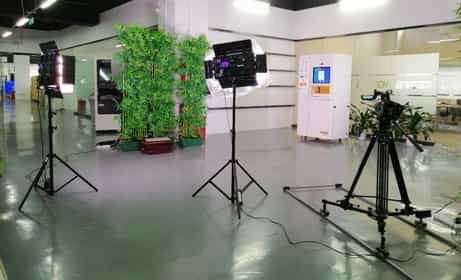 智能證卡存取柜視頻拍攝制作（雄帝股份） - 深圳視頻拍攝制作公司 - 深圳映畫(huà)傳媒